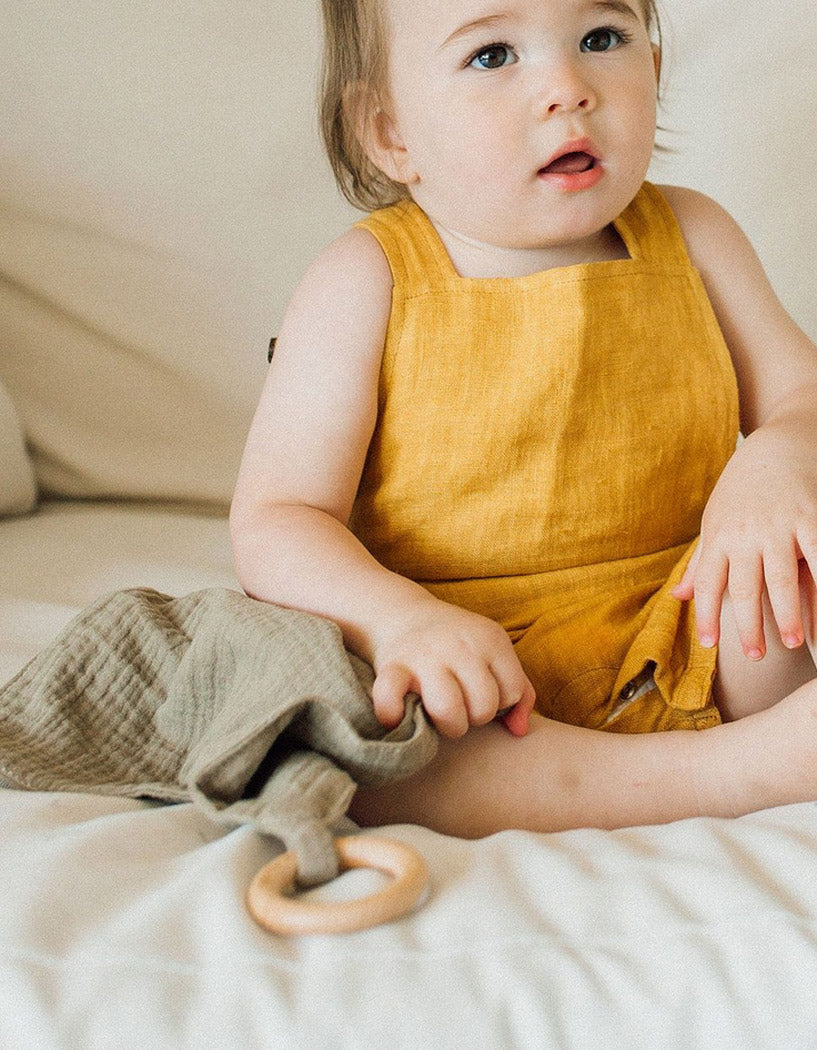 Muslin Teething Ring Flax
