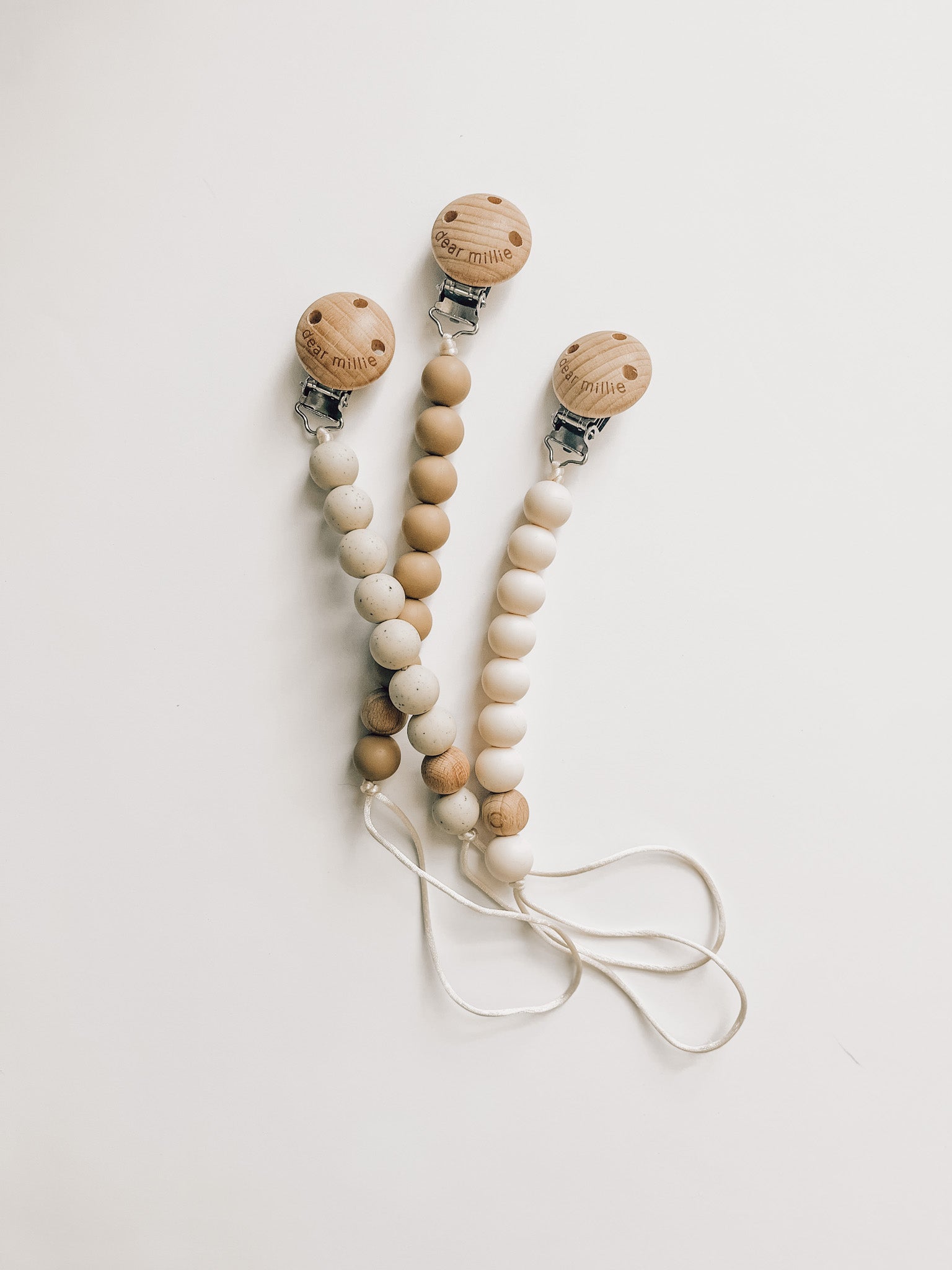 Pacifier Clip - Speckled Oat